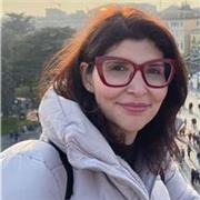 Laureata, con 2 anni si esperienza in centro polivalente, offre lezioni online per bambini e ragazzi dai 5 ai 12 anni.