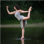 Professeure de yoga Hatha yoga, yin yoga certifiée yoga alliance 500h