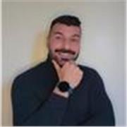 English Language tutor with more than 10 years of experience