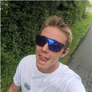 Coach a domicile, je vous propose mes services pour vous accompagner dans le développement de vos aptitudes sportives.