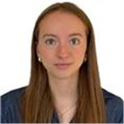 Étudiante en classe préparatoire ECG puis à l'ESCP Business School, je propose un accompagnement solide et exigeant en maths. 