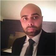 A HR professional with a legal background looking to help and teach !