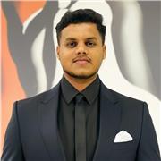 Robotics & Coding tutor with a B. Eng. Tech, teaching children through practical, project-based lessons in online