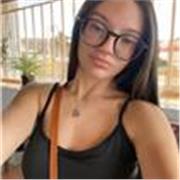 Soy alumna del Grado de Educación Primaria y puedo dar clases particulares y refuerzo a alumnos de primaria.