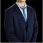 ¡Hola! Soy Jorge, profesor particular con nivel C1 certificado por Cambridge. Ofrezco clases dinámicas y adaptadas a cada alumno