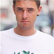 Vorrei insegnare le basi della lingua italiane a persone che vogliono imparare questa lingua da zero