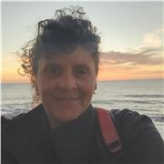 Insegnante di spagnolo, con dinamismo e dedizione