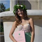 Insegnante di italiano, matematica e materie umaniate come storia e filosofia