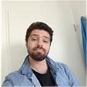 Vous cherchez un professeur pédagogue pour des cours avec le sourire ? Vous êtes au bon endroit.