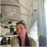 Profesora de francés de alumnos de 3-12 años. Hago iniciación y profundización en el idioma tanto escrito como oral. Soy nativa