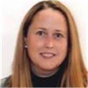 Profesora especializada en Economía y Economía de Empresa, PCE y PAAU