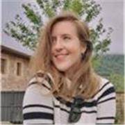 Graduada en magisterio da clases de inglés de todos los niveles