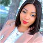 I give exceptional private lessons tailored to your level and learning needs.