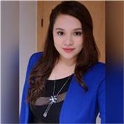 Dinámica y paciente, clases para niños, jóvenes y adultos, adaptadas a cada nivel.