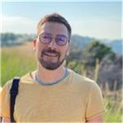 Sono uno psicologo un formatore e tutor d’aula. Offro un supporto concreto allo studio