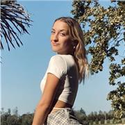 insegnante di lingue straniere per studenti delle medie e superiori