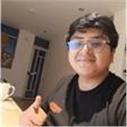 Estudiante de Arquitectura, con conocimientos en el curso de geometría