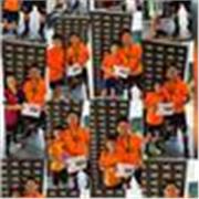 Entrenador y monitor deportivo de fútbol, para niños de todas las edades.