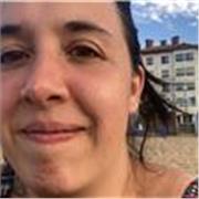 Estudié filología inglesa, pero quiero darle un giro de tuerca y acercar mi idioma a estudiantes extranjeros.