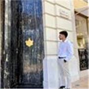 lezioni private a giovani studenti, studio psicologia clinica e sono già laureato triennale.