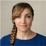 Formadora titulada para apoyo a todos los niveles.