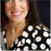 Soy profesora de educación especial, por lo que me permite adaptar la enseñanza a la necesidades individuales de cada alumno.