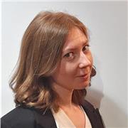 Diplômée en droit public à la Sorbonne, je propose des cours de soutien dans ce domaine, quel que soit le niveau.