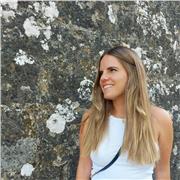 Soy una persona activa, trabajadora y empática. Soy educadora y maestra de educación infantil y especialista en PT.