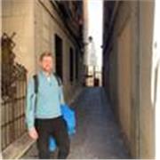 Soy Miguel, Físico realizando la tesis doctoral. Si necesitas clases particulares de Mates o Física, estoy aquí para ayudarte