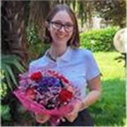 Studentessa universitaria diplomata al liceo economico sociale, offro ripetizioni di francese per ragazzi di medie e superiori