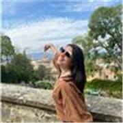 Studentessa in Lettere Classiche offre ripetizioni di latino, greco, italiano e aiuto compiti per elementari e medie. 
