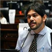 Estudiante avanzado brinda clases de Historia