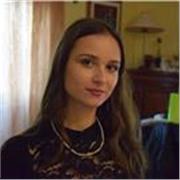 Laureata in Scienze Biologiche con esperienza nell’insegnamento della Biologia. 