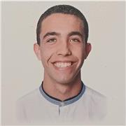 Estudiante universitario con conocimiento en economía y matemáticas aplicadas. Clases hasta bachillerato