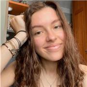 Profesora de economía apta para dar a alumnos de eso y bachillerato