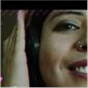 Locutora nacional universitaria. Tallerista en teatro