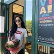 diplomata in lingue straniere, offro ripetizioni di grammatica e letteratura base in inglese