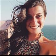 Oltre la preparazione sono divertente e simpatica. Alleggeriamo insieme questi compiti scolastici!