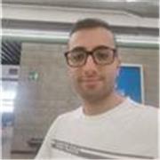 Offro lezioni private a studenti delle scuole superiori impegnati nello studio delle lingue straniere.
