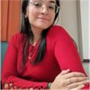 Maestra de francés con alto nivel de idiomas y experiencia previa en la educación y enseñanza de idiomas