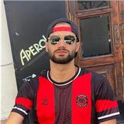 Soy un profesor joven que tiene 2 años de experiencia de profesor de ingles, aunque puedo aplicarme en la materia que sea necesari