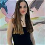 Poseo Grado Medio y Superior en Administración y Finanzas, además de ser graduado en Economía por la UPV. Actualmente, curso un Má