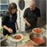 Chef pizzaiolo cuisinier, pour recette pizza, lasagnes, antipasti, sauce bolo, beignet légumes, etc