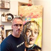 Passionate Professional Artist Helping Everyone to Create Art