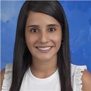 profesorda de niños de todas las edades