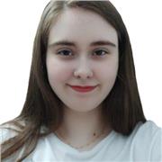 Professora de Inglês com experiência em aulas particulares para adolescentes e adultos