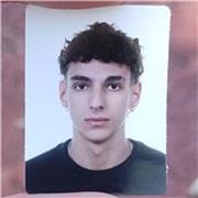 Soy Miguel, estudiante de Periodismo en la Universidad Carlos III. Querría dar clases de oratoria.