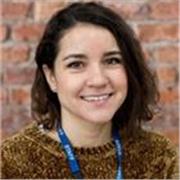 Profesora como apoyo escolar de inglés y preparación de exámenes oficiales (Cambridge, APTIS, etc.)