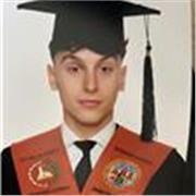 Graduado en Ingeniería Química con cuatro años de experiencia en academia. Imparto clases hasta 2o de bachillerato