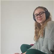 Étudiante d'économie - cours et soutien scolaire en mathématiques